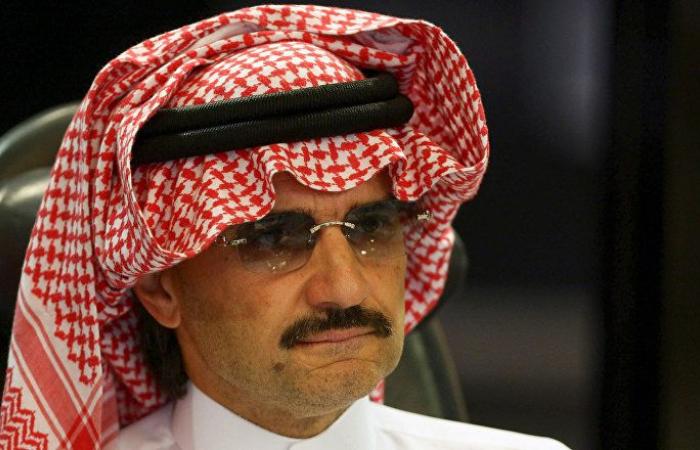الوليد بن طلال يظهر بعد غياب... ومفاجأة "الزعيم" للسعوديين (فيديو)