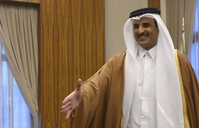 "نجم القمة الذي خطف الأنظار"... أمير قطر يبعث رسالتين إلى سوريا والسعودية