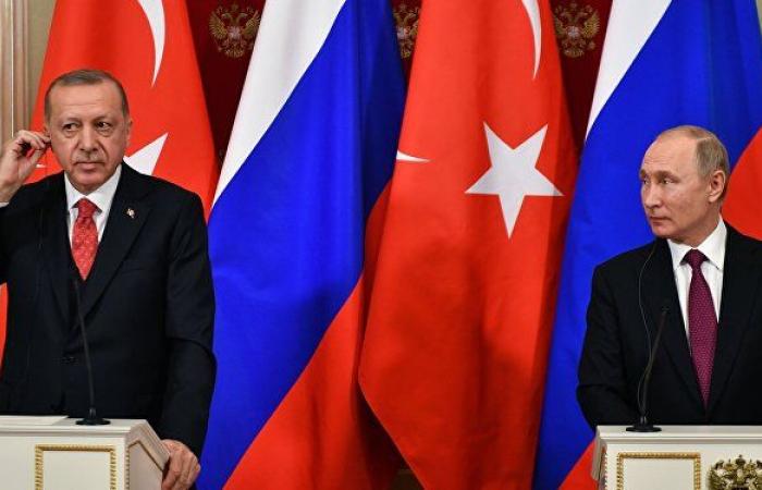 بوتين: روسيا تدعم إقامة حوار بين السلطات السورية والأكراد