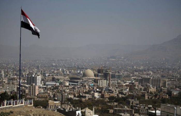 الحكومة اليمنية: إيران وإسرائيل وجهان لعملة واحدة