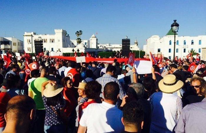 وزير الشؤون الاجتماعية لـ"سبوتنيك": أزمة اتحاد عمال تونس تقترب من الحل اليوم
