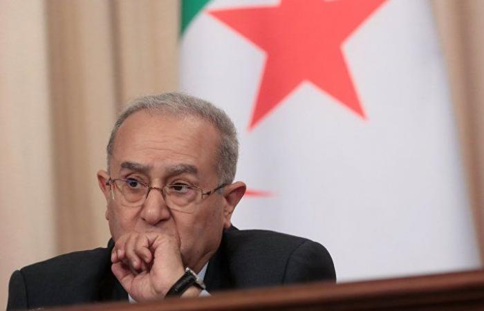 وزير الخارجية الجزائري: قدمت محملا برسالة من الرئيس الجزائري إلى الرئيس بوتين