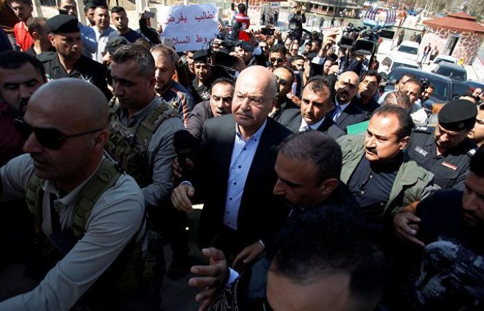 كارثة العبارة... أهالي الموصل يهاجمون الرئيس العراقي ومحافظ نينوى بالحجارة (فيديو)