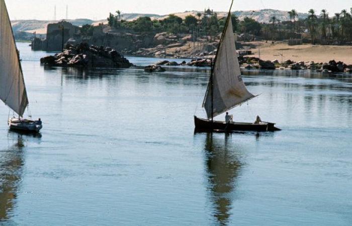 مواطن مصري يلقي بنفسه في نهر النيل بسبب الخلافات العائلية
