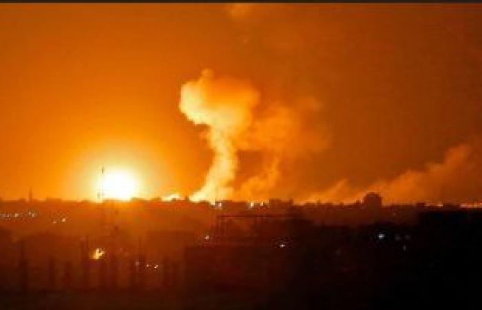 مروحيات جيش الاحتلال الإسرائيلى تقصف هدفين فى قطاع غزة