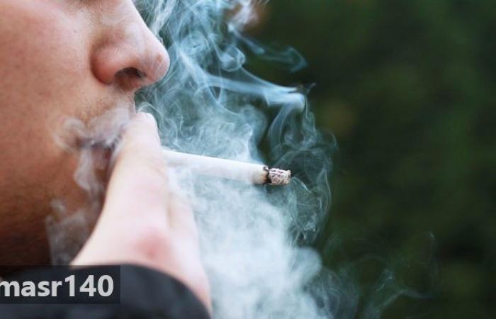 احذر التدخين في الموصلات العامة قد يعرض للدفع الغرامة والحبس