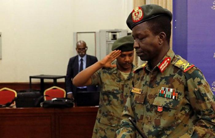 بالفيديو... المجلس العسكري السوداني يكشف طلب البشير إبادة ثلث الشعب