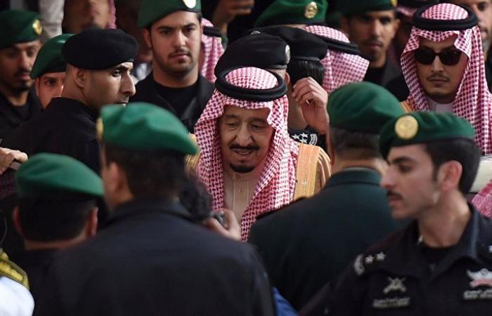 مسؤول يتحدث عن "أزمة خطيرة" تواجه "شرعية النظام السعودي"