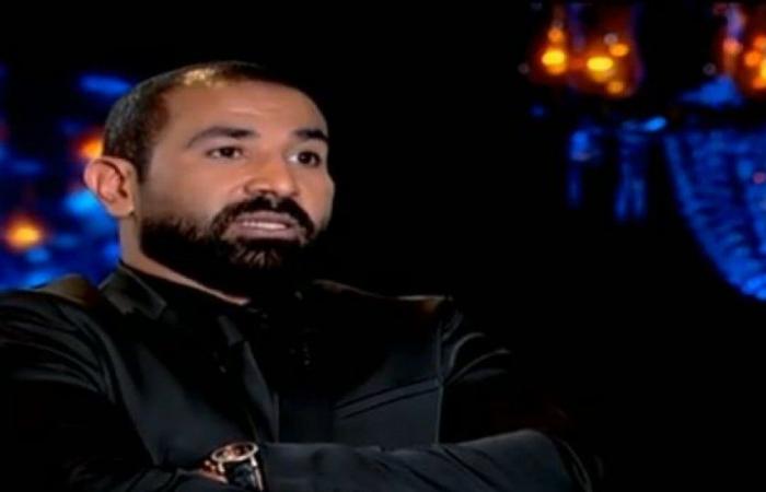 فيديو.. "خدعتني بسبحتها وسرقت شقتي".. أحمد سعد يفتح النار على طليقته سمية الخشاب