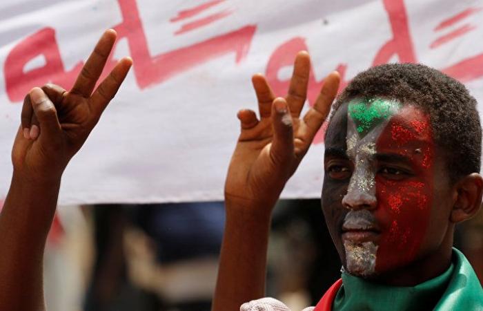 هل تقدمت المعارضة السودانية بمقترح تتنازل بموجبه عن رئاسة مجلس السيادة