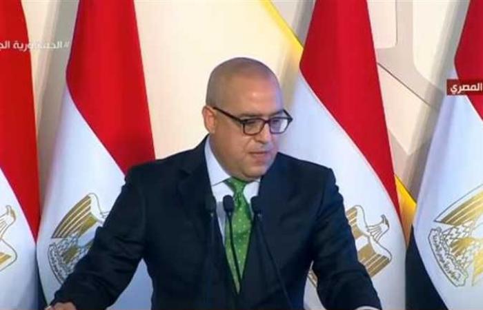 وزير الإسكان: وضعنا اشتراطات تخطيطية لخفض البناء بالقاهرة لـ50%