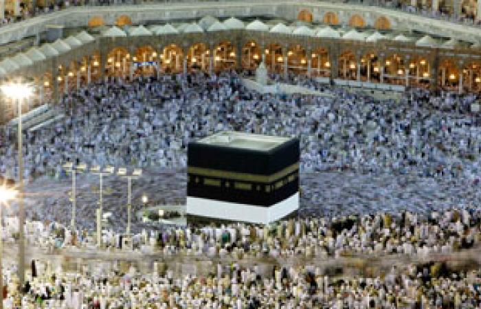 الجزائر تطلب من السعودية توضيحات بشأن تقليص مدة عمرة رمضان