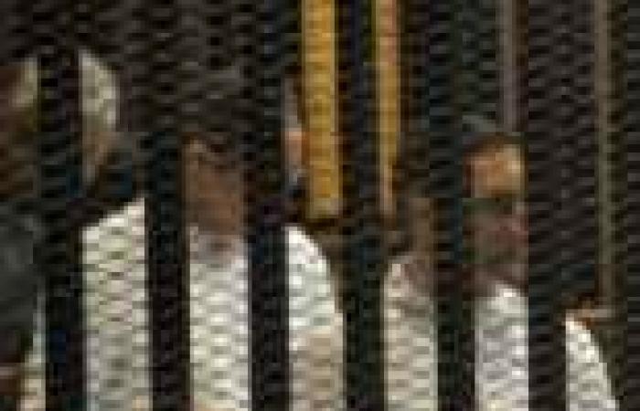 غدا.. "الجنايات" تواصل محاكمة نجلي مبارك في قضية "التلاعب بالبورصة"