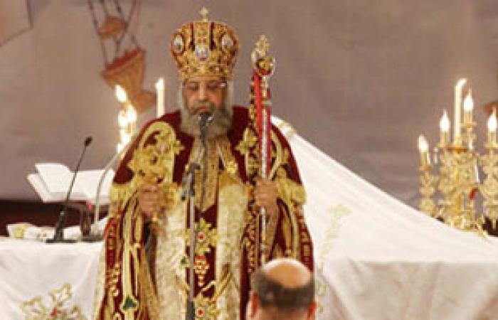 أقباط "طنط الجزيرة" يطالبون البابا تواضروس بعودة القمص كيرلس لكنيسة القرية