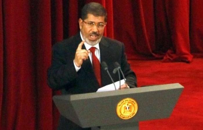 مرسي: قررنا قطع العلاقات مع سوريا .. ولا مجال لحزب الله فيها