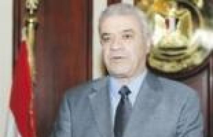 وزير الكهرباء يعود إلى القاهرة بعد حضوره اجتماعات "الطاقة الذرية" في فيينا