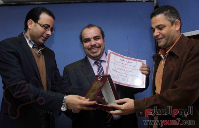 بالفيديو والصور.. تكريم الزميل "محمد فهيم" لحصده جائزة أفضل محرر فيديو