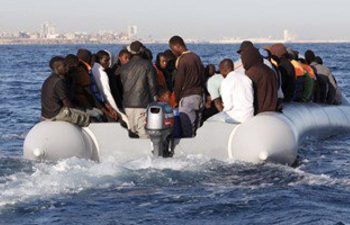 توقيف 44 مهاجرا غير شرعى شمال مدينة الكفرة الليبية