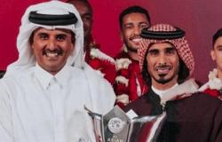 معارض قطري يعلق على إهانة تميم لقائد المنتخب: أنانية وتعالي