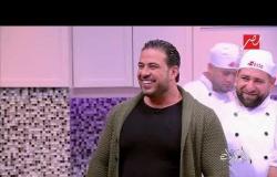 عمرو أديب يمازح خالد الصاوي : بروح الجيم 3 مرات في اليوم