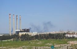 إخماد حريق في أكبر محطة كهربائية وسط سوريا بعد استهدافها بصواريخ "النصرة"