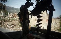 مقتل وإصابة العشرات من الجيش اليمني في مواجهات قبالة نجران