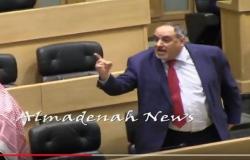 بالفيديو : مشاجرة الظهراوي والفناطسة بسبب " دحلان  "