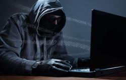 دولة عربية تنشئ إدارة للجرائم الإلكترونية بسبب "الابتزاز الإلكتروني"
