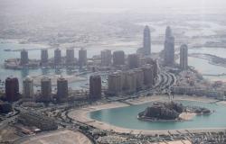 قطر تتعهد بالمشاركة في إعادة إعمار سوريا... ولكن