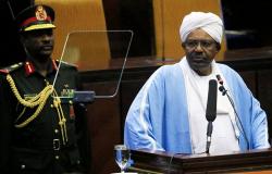 وكالة: اجتماع طارئ للبشير مع قيادات عسكرية... الرئيس السوداني يدرس التنحي