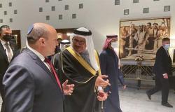 وزير خارجية البحرين يستقبل بينيت