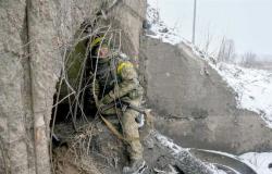 رئيس بلدية: رتل من القوات الروسية يتجه صوب محطة زابوريجيا النووية