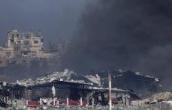 حصار غزة.. تجويع  السكان وقطع الاتصالات