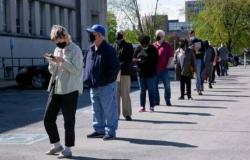 انخفاض طلبات إعانة البطالة في أمريكا عكس التوقعات