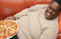 دراسة: السمنة وارتفاع الوزن يرفعان خطر الإصابة بحصوات المرارة