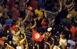 الشرطة التونسية تطلق قنابل الغاز لتفريق متظاهرين بمحافظة الكاف