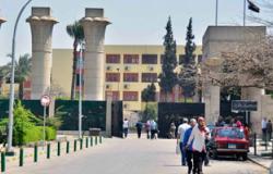 نائب رئيس عين شمس: 266 ندوة و54 قافلة طبية على مدار العام الماضى