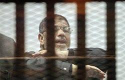 رفع جلسة محاكمة مرسى و10 آخرين بـ"التخابر مع قطر" للقرار