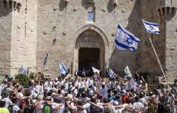 مستوطنون يهود يقتحمون المسجد الأقصى لأداء صلوات تلمودية