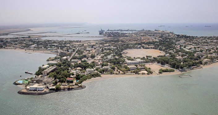 جيبوتي الدولة العربية الواقعة على الساحل الشرقي للقارة