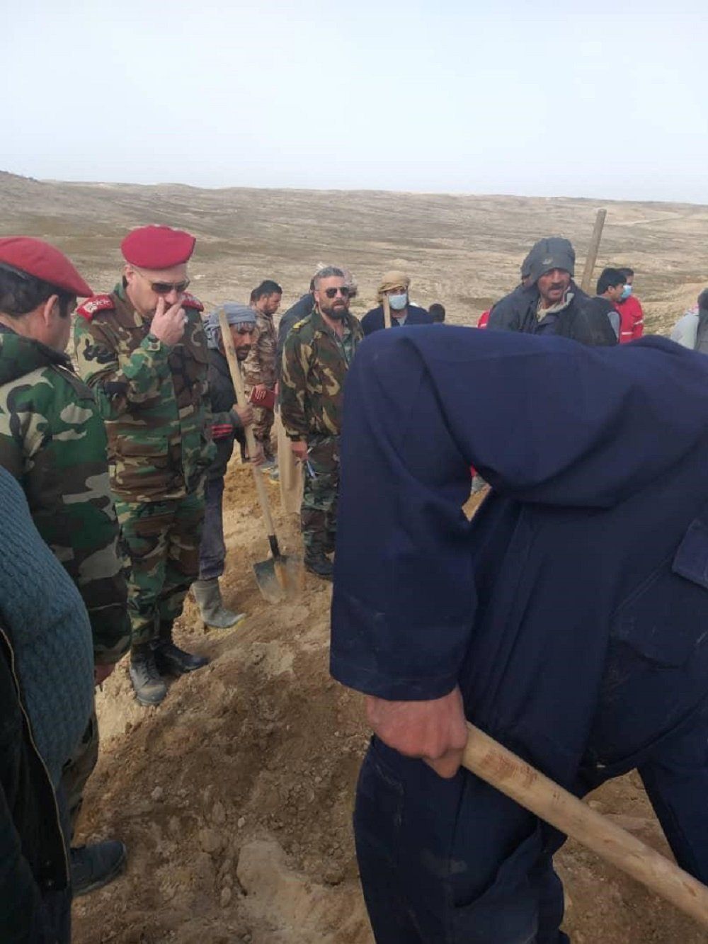 العثور على جثة جندي سوري سليمة بالكامل ضمن مقبرة جماعية من عام 2013