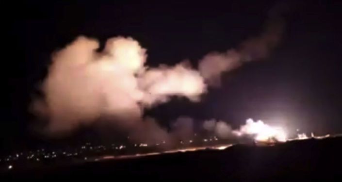الدفاع الجوي السوري يصد هجوما صاروخيا إسرائيليا