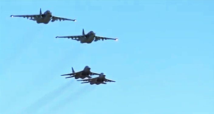 أول مرة تم تنفذ عملية جوية مشتركة بين القوات الجوية الروسية والسورية من قاعدة حميميم السورية.
