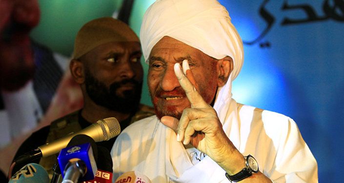 رئيس حزب الأمة السوداني الصادق المهدي