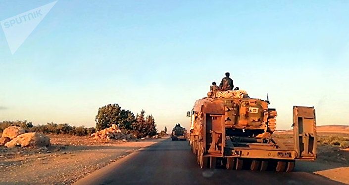 الجيش السوري يدفع بتعزيزات ضاربة نحو إدلب
