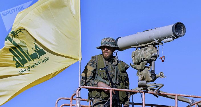 مقاتل من حزب الله اللبناني