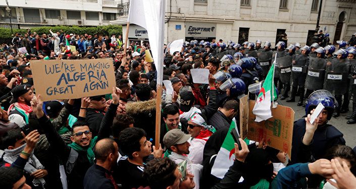مظاهرات الجزائر ضد عبد العزيز بوتفليقة