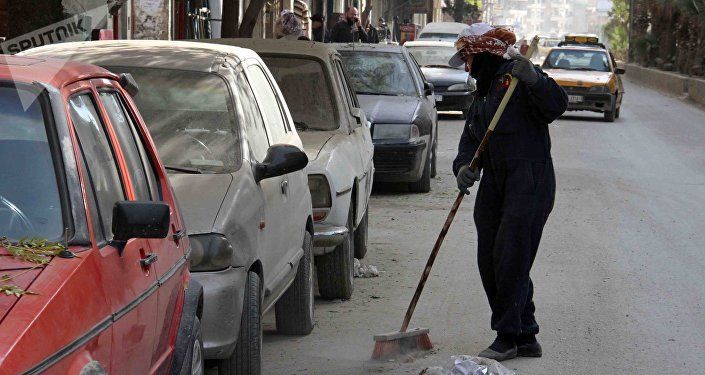 عاملات نظافة في شوارع دمشق - أم محمود