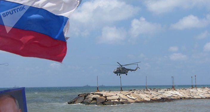 احتفال البحرية الروسية في قاعدة طرطوس