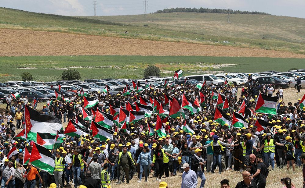 فلسطنيون يشاركون في مسيرة بمناسبة النكبة شمال إسرائيل
